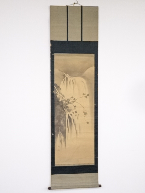 古物　日本画　立峰筆　瀧図　肉筆絹本掛軸